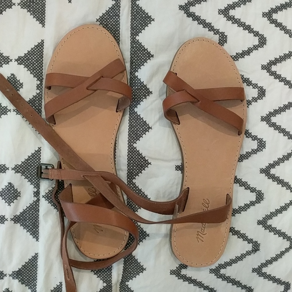 NEW Criss Cross Sandals! (SOLD OUT)